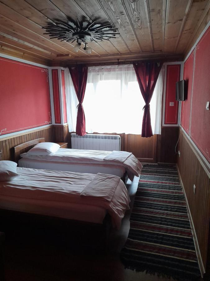 Къща Ради Kopriwschtiza Exterior foto