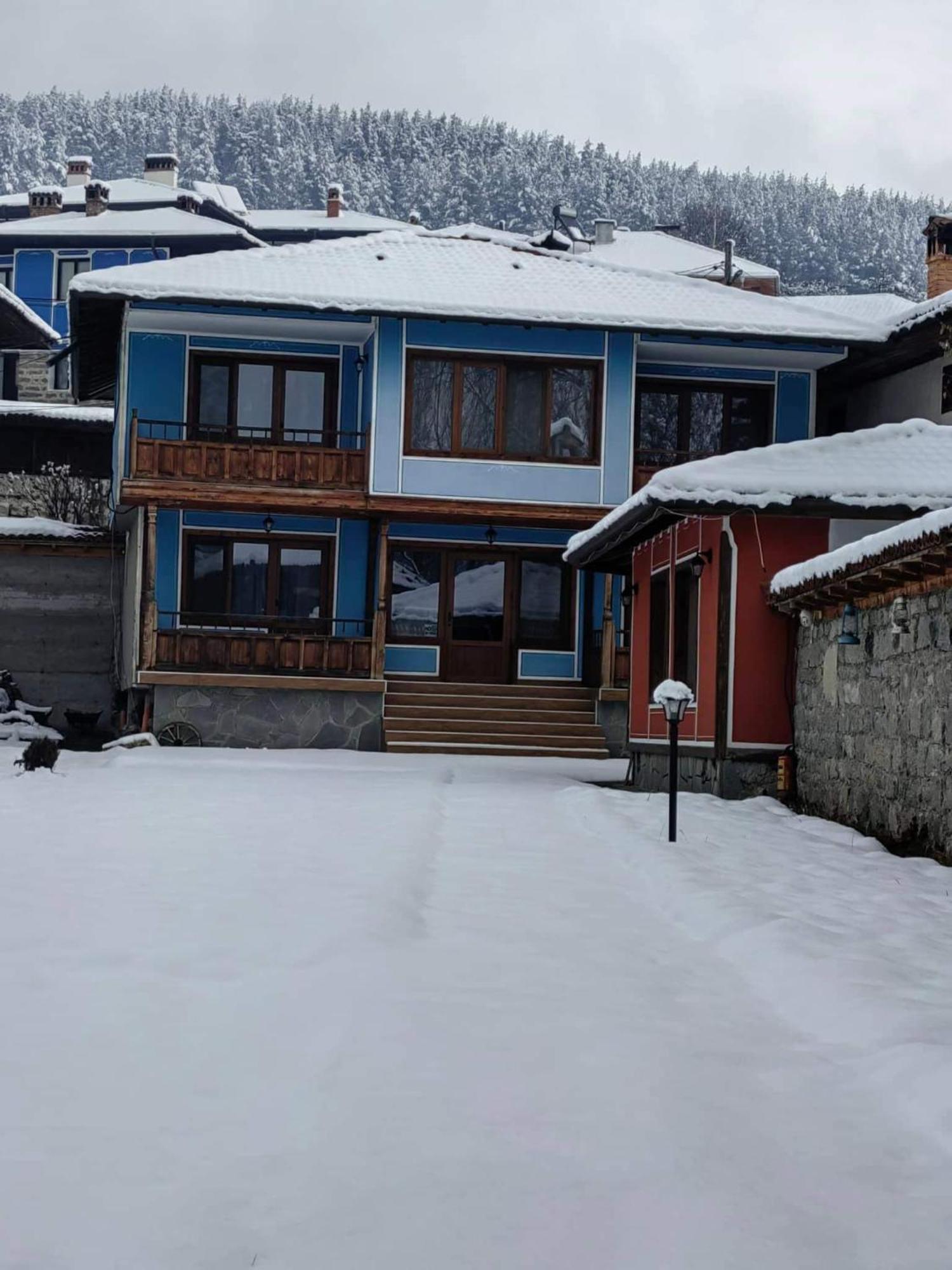 Къща Ради Kopriwschtiza Exterior foto